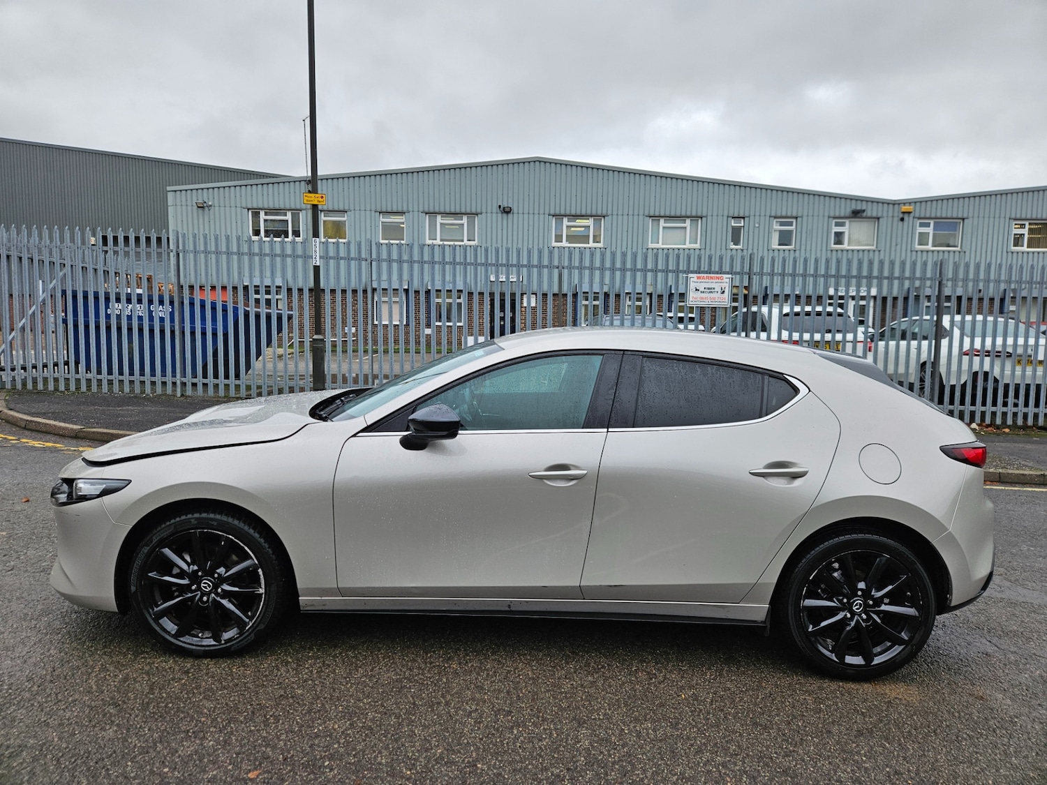 Used Mazda Mazda3 2025 for sale - 76547619: Photo 5