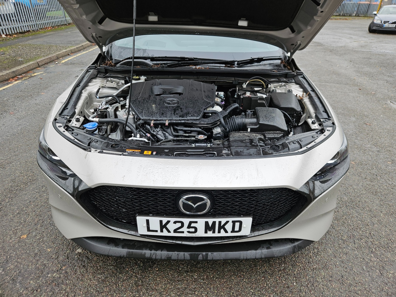 Used Mazda Mazda3 2025 for sale - 76547619: Photo 6