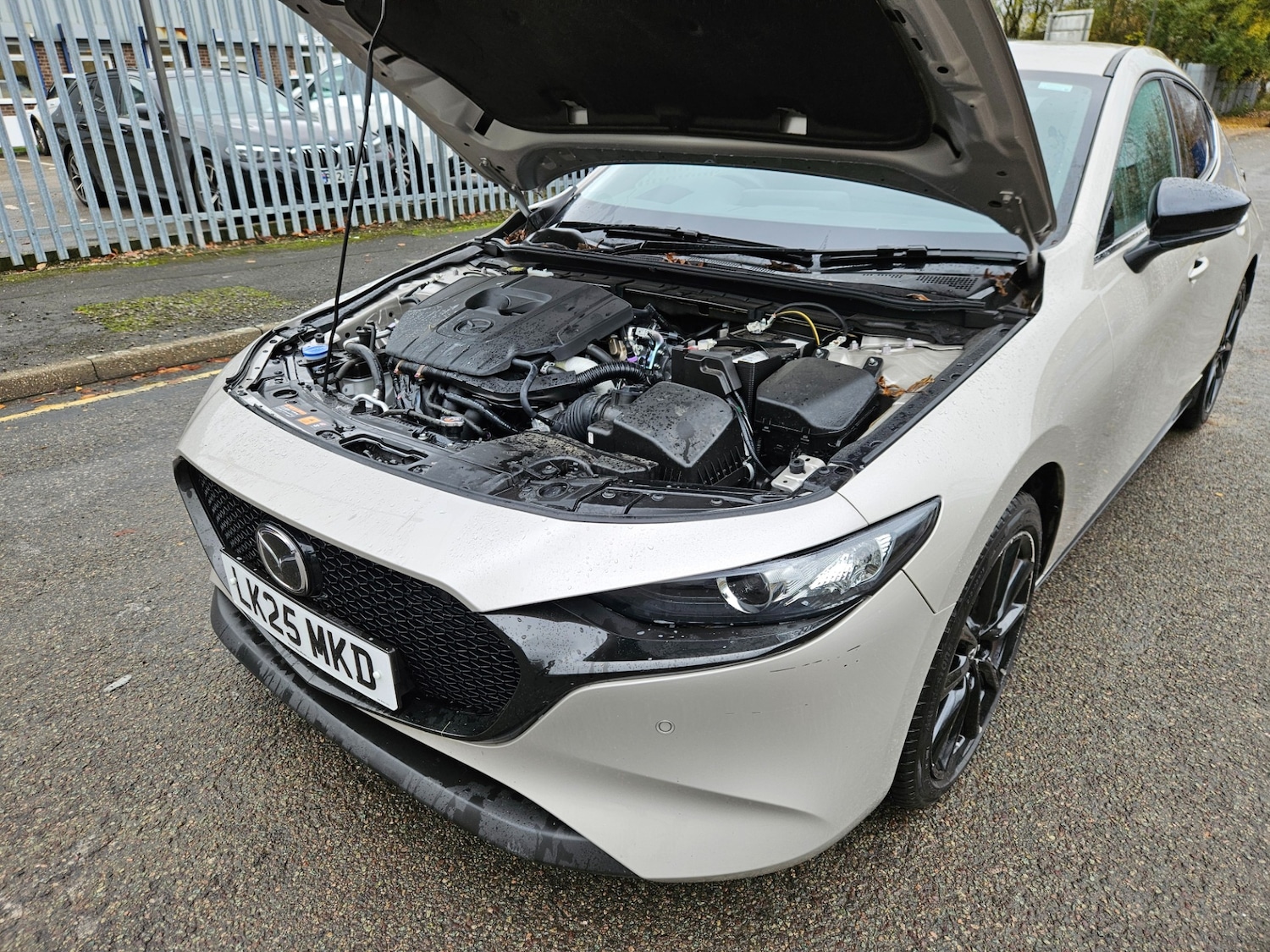 Used Mazda Mazda3 2025 for sale - 76547619: Photo 9