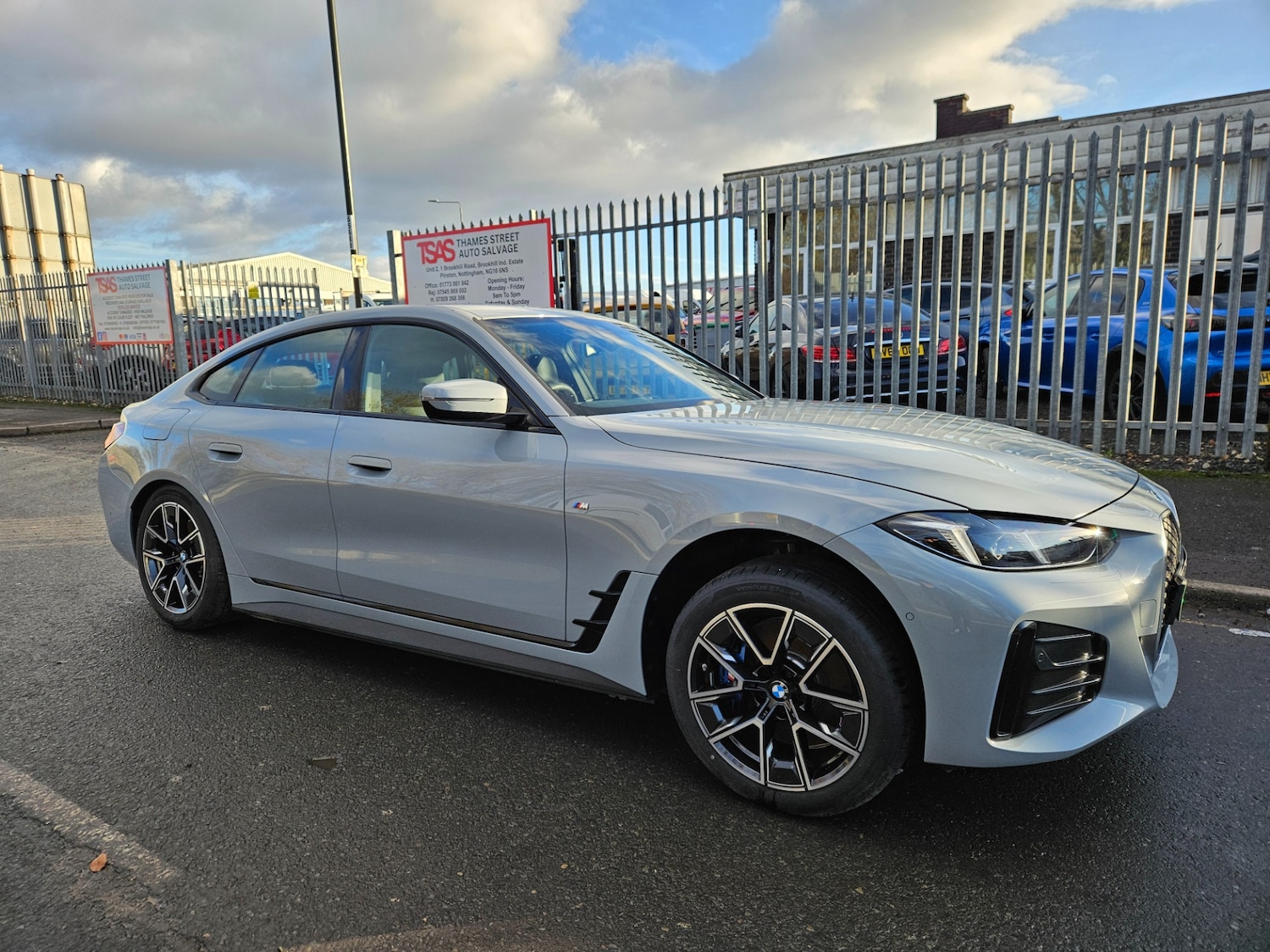 Used BMW i4 2025 for sale - 77135927: Photo 2