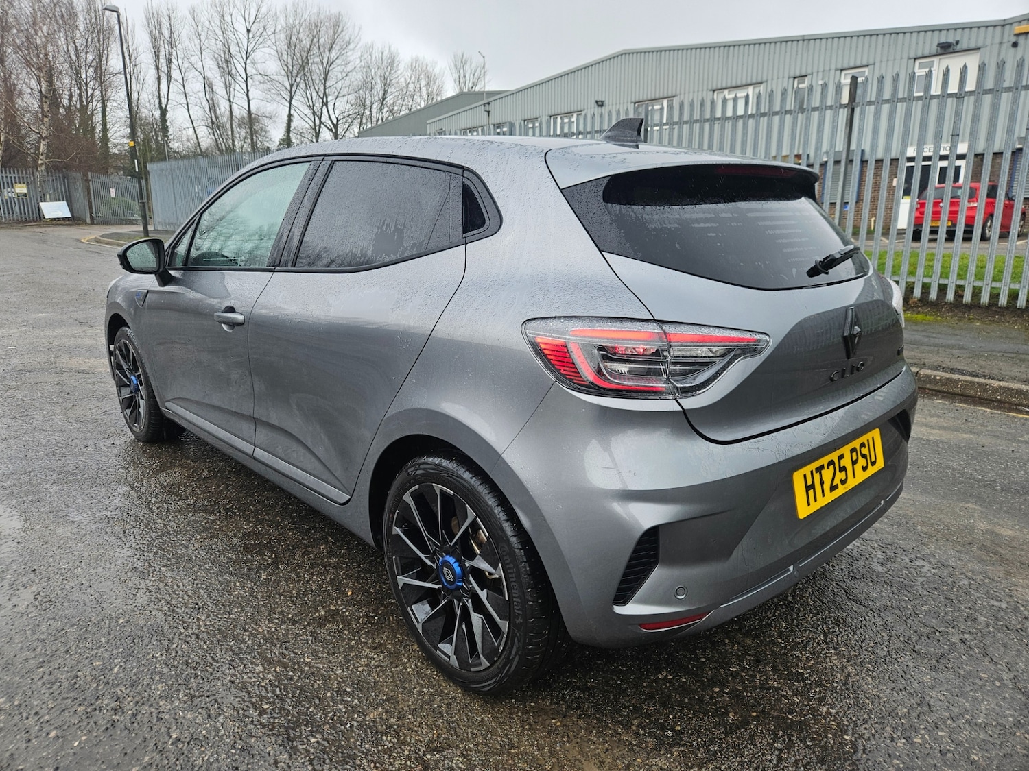 Used Renault Clio 2025 for sale - 77688960: Photo 12