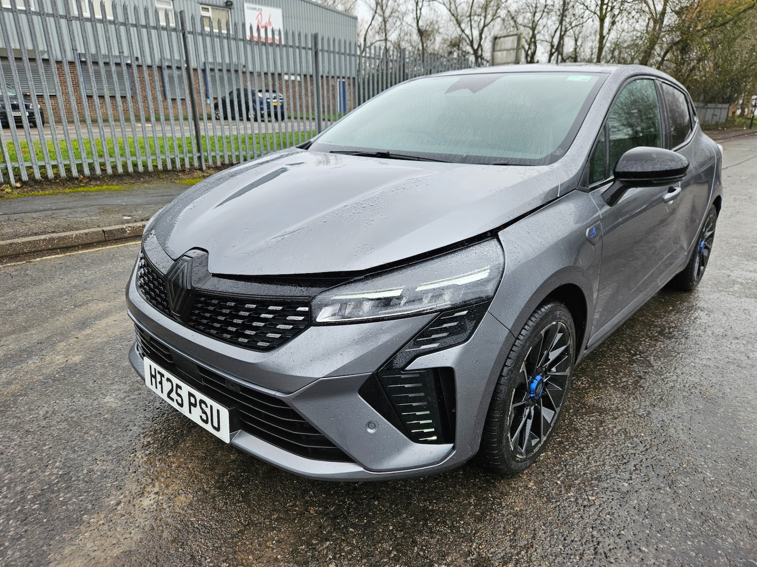 Used Renault Clio 2025 for sale - 77688960: Photo 19