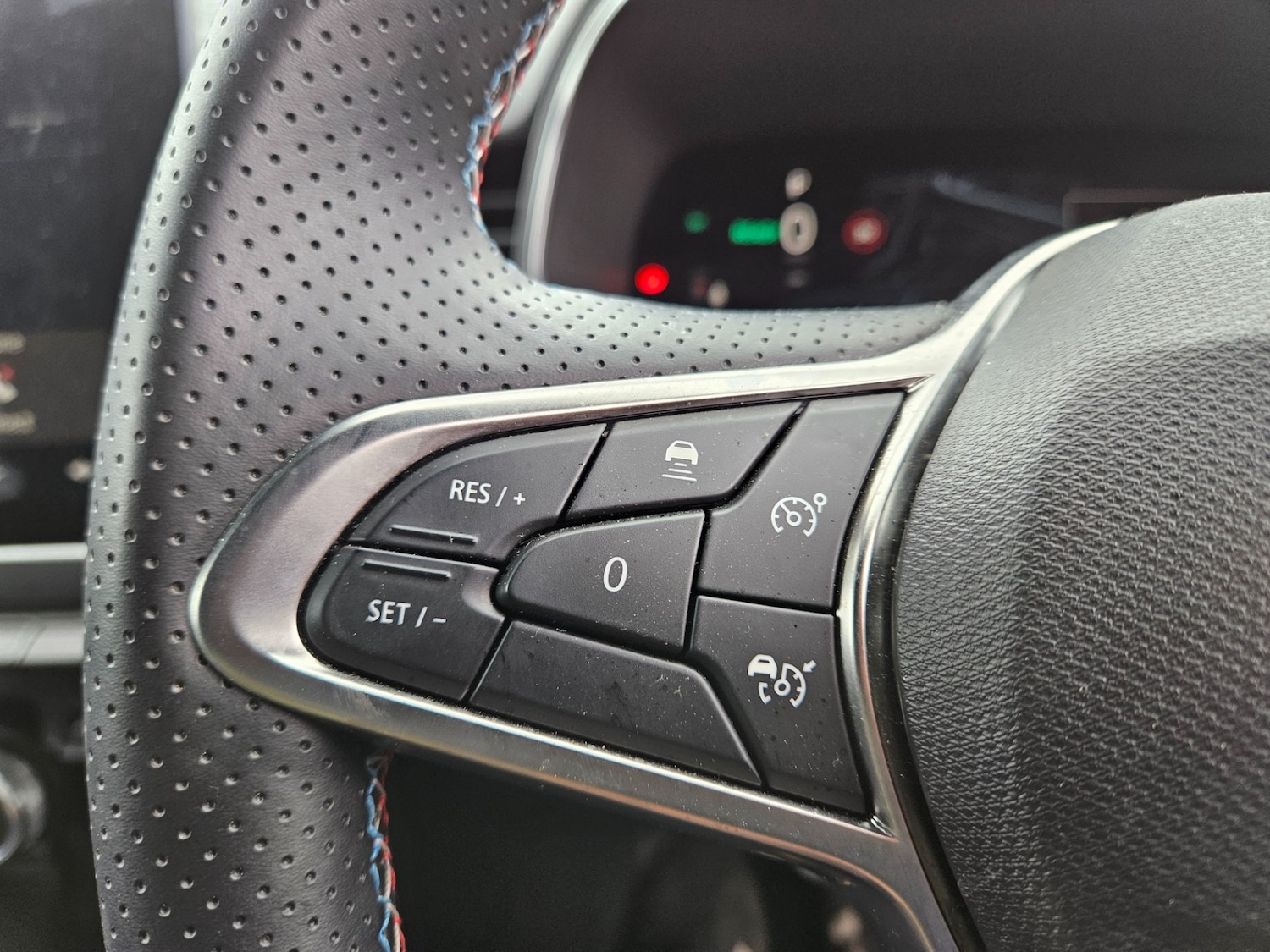 Used Renault Clio 2025 for sale - 77688960: Photo 21