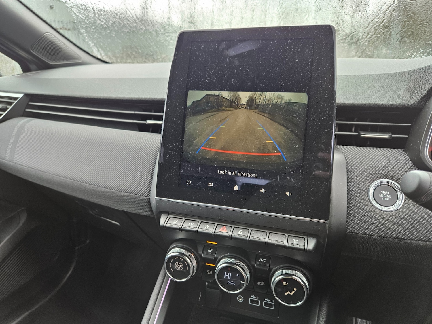 Used Renault Clio 2025 for sale - 77688960: Photo 22