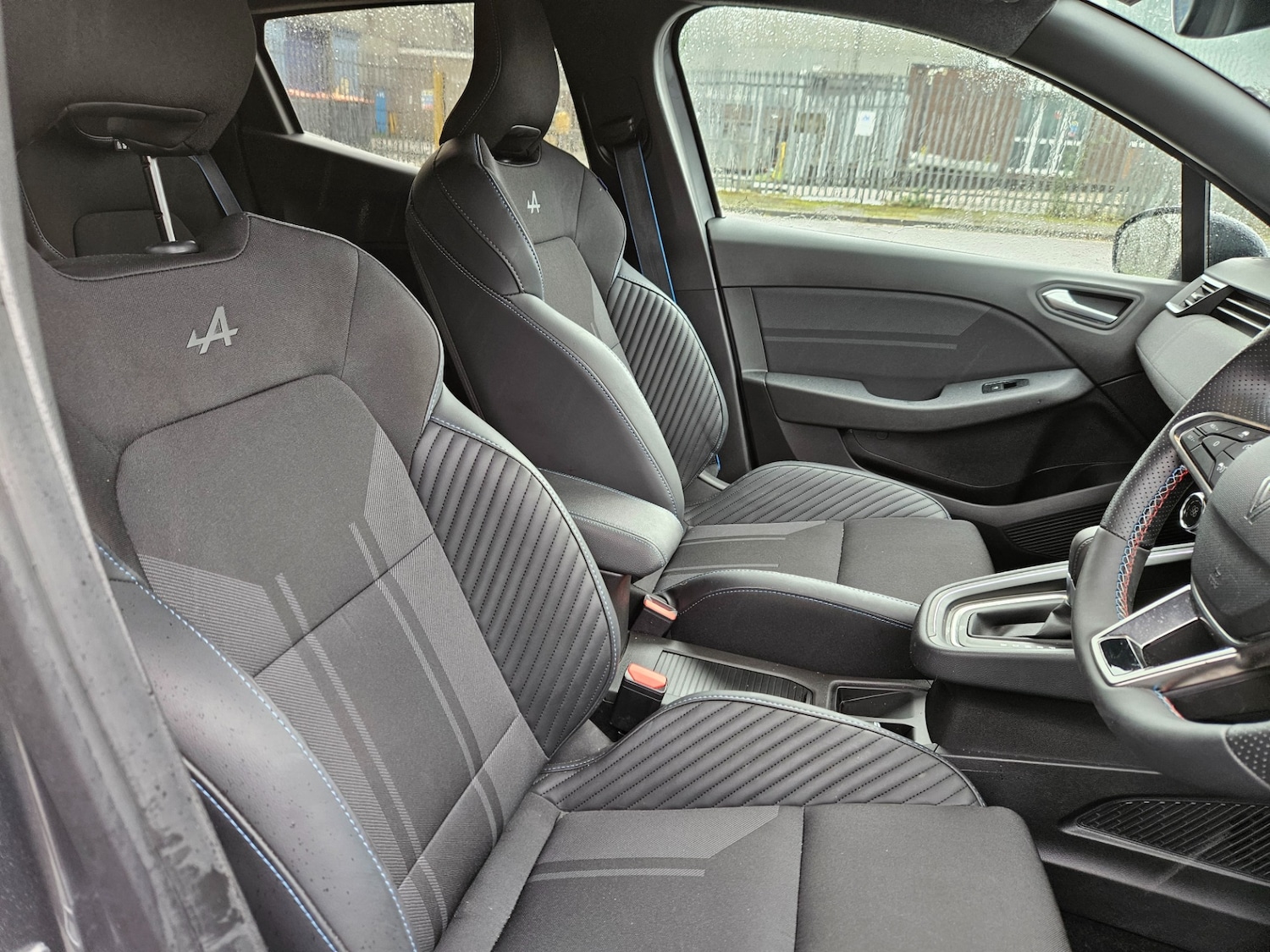 Used Renault Clio 2025 for sale - 77688960: Photo 8