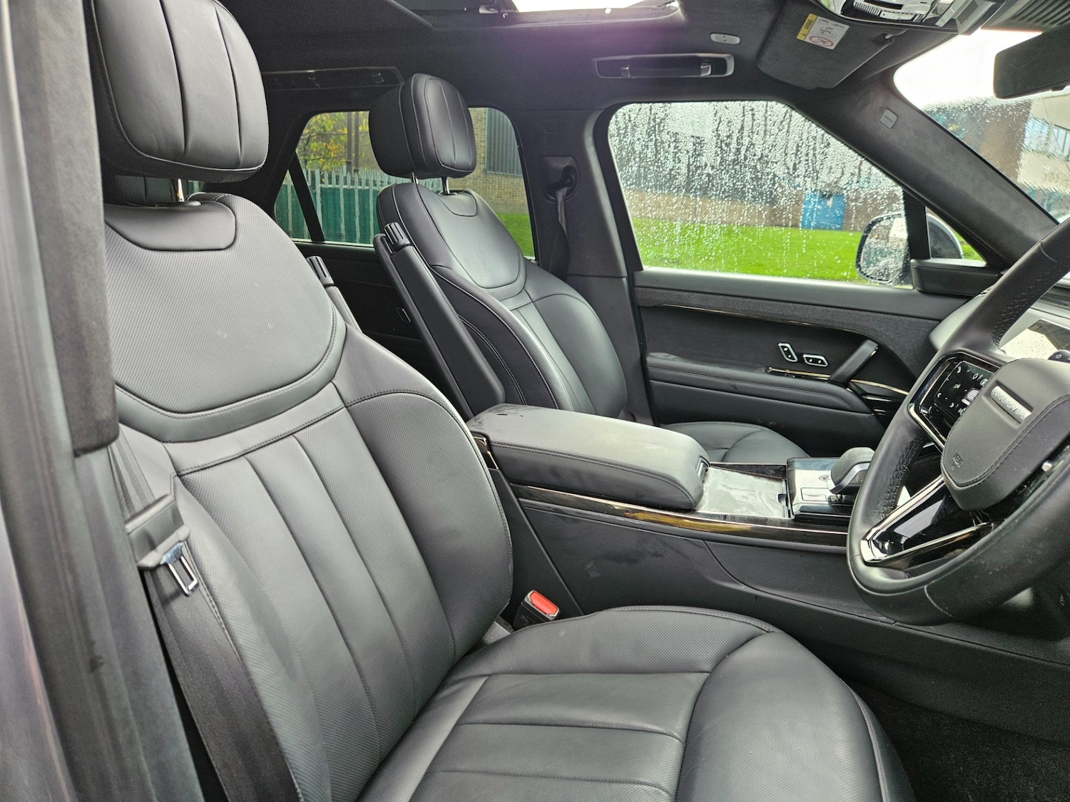 Used Land Rover Range Rover Sport 2025 for sale - 76382606: Photo 10