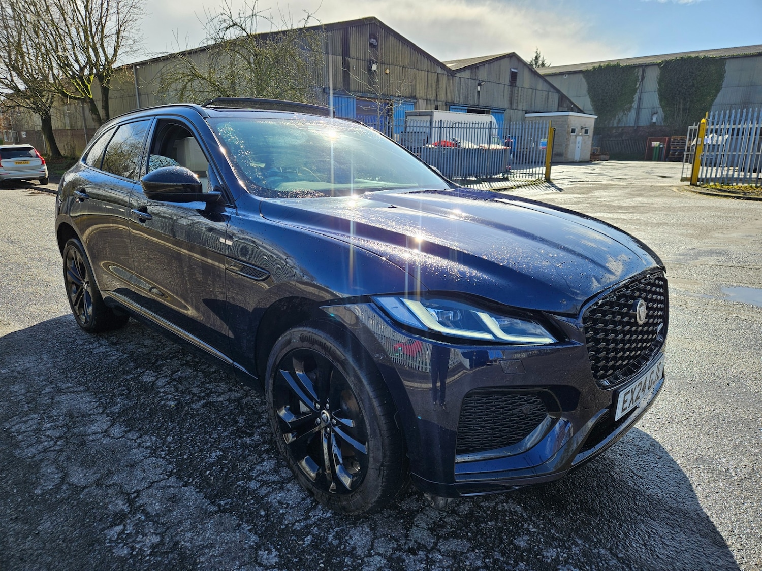 Used Jaguar F-Pace 2024 for sale - 78025524: Photo 15