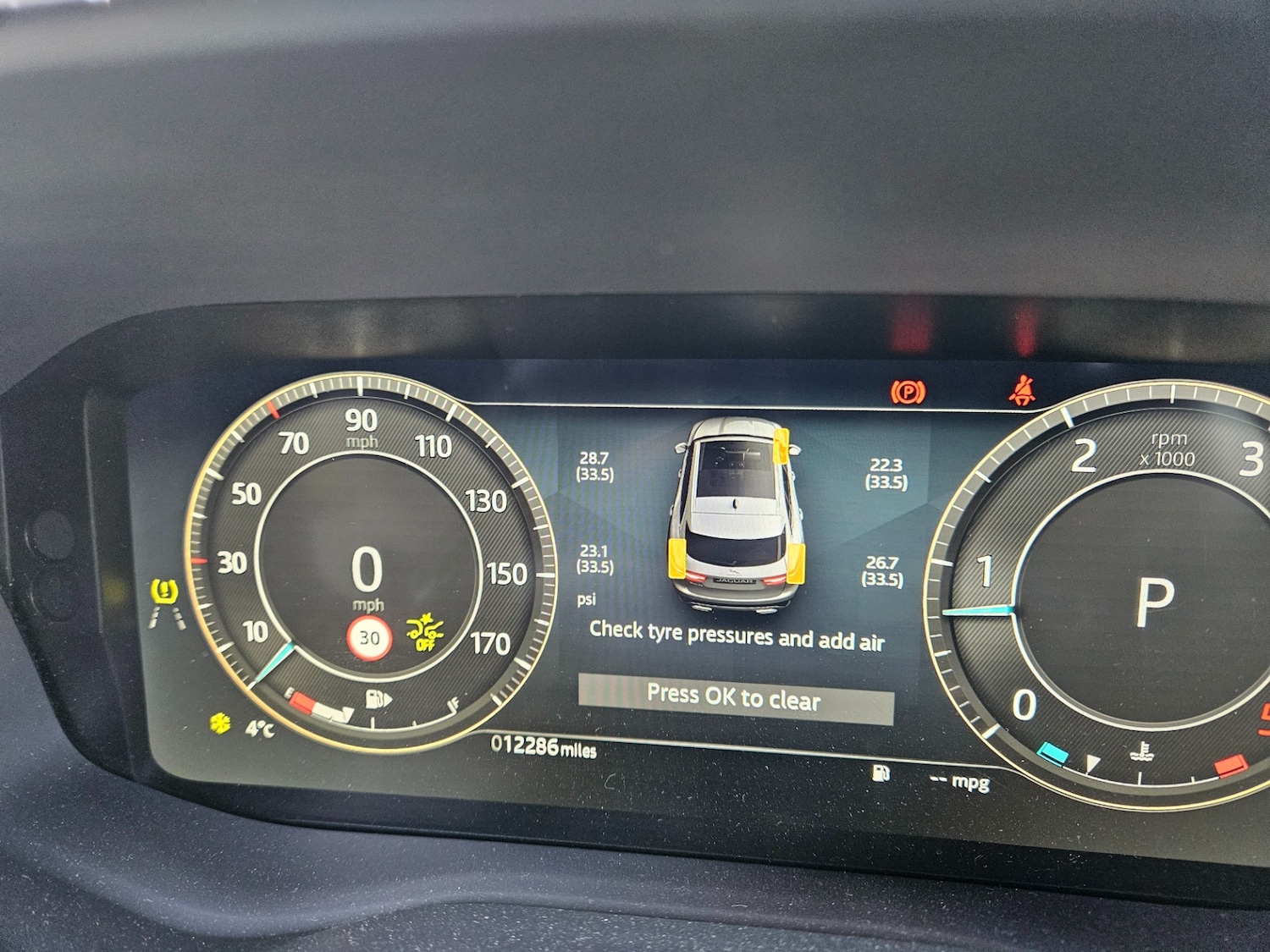 Used Jaguar F-Pace 2024 for sale - 78025524: Photo 17