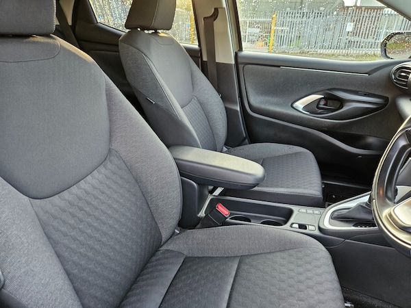 Used Toyota Yaris 2021 for sale - 72883880: Photo 19