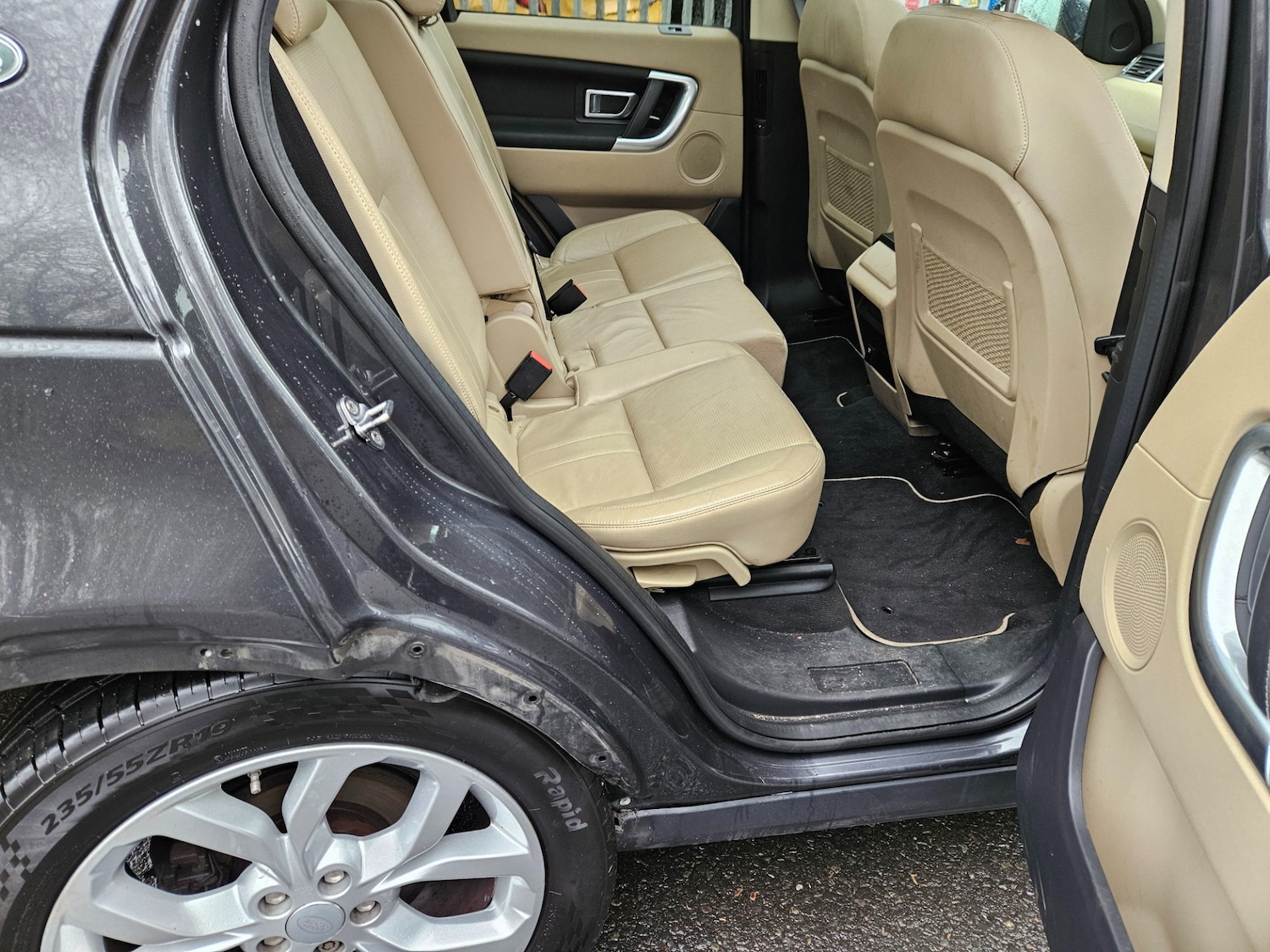 Used Land Rover Discovery Sport 2017 for sale - 77005643: Photo 17