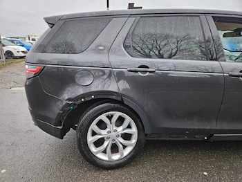 Used Land Rover Discovery Sport 2017 for sale - 77005643: Photo