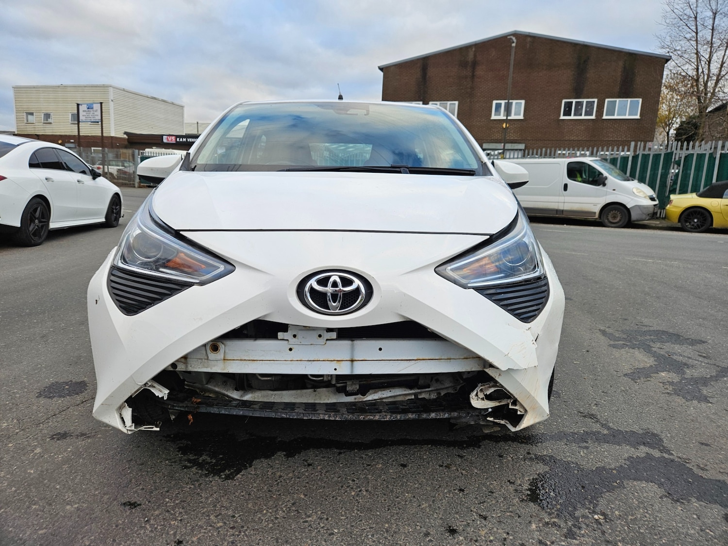 Used Toyota AYGO 2021 for sale - 76921957: Photo 10