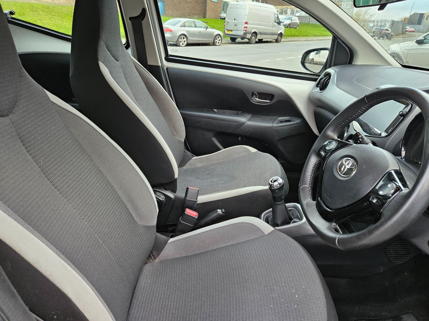Used Toyota AYGO 2021 for sale - 76921957: Photo 15