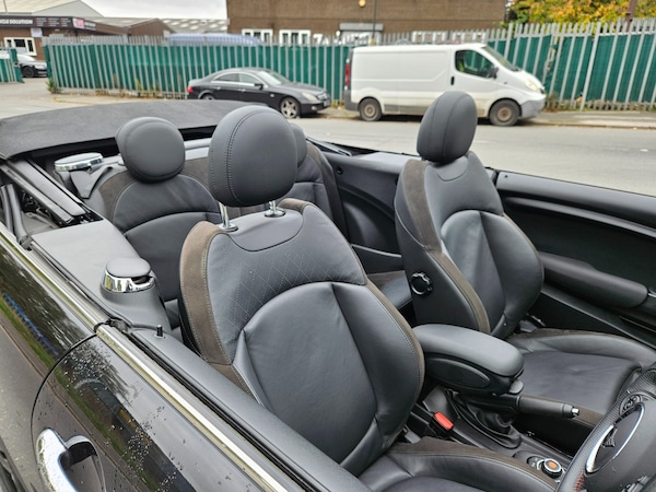 Used MINI Convertible 2020 for sale - 76207513: Photo 16