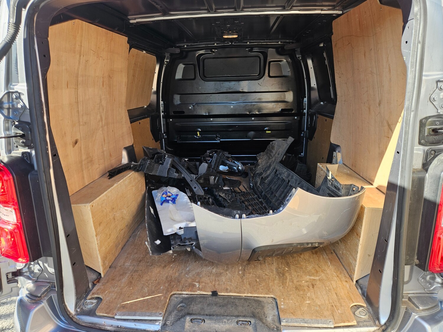 Used Vauxhall Vivaro 2024 for sale - 77950545: Photo 16