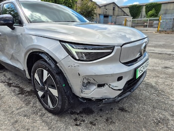 Used Volvo XC40 2024 for sale - 79054985: Photo