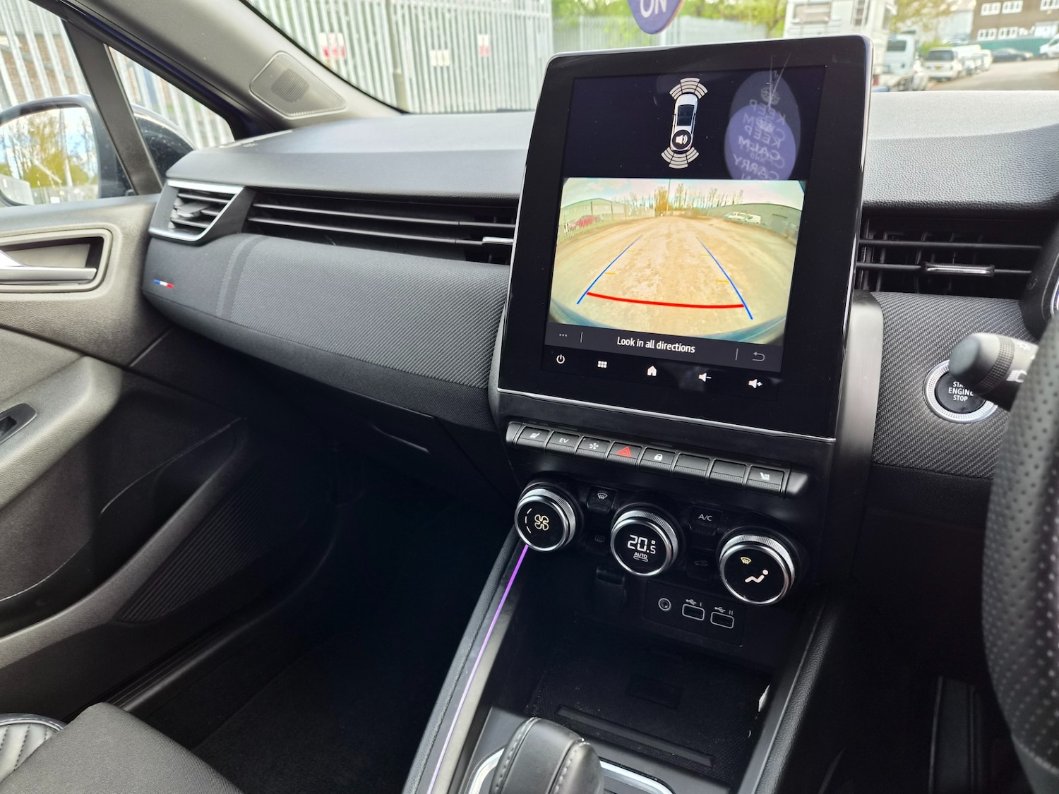 Used Renault Clio 2024 for sale - 78199176: Photo 25