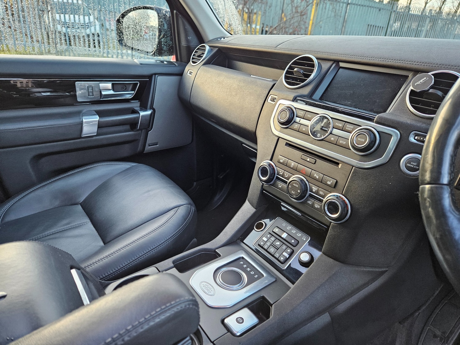 Used Land Rover Discovery 2014 for sale - 77005570: Photo 18