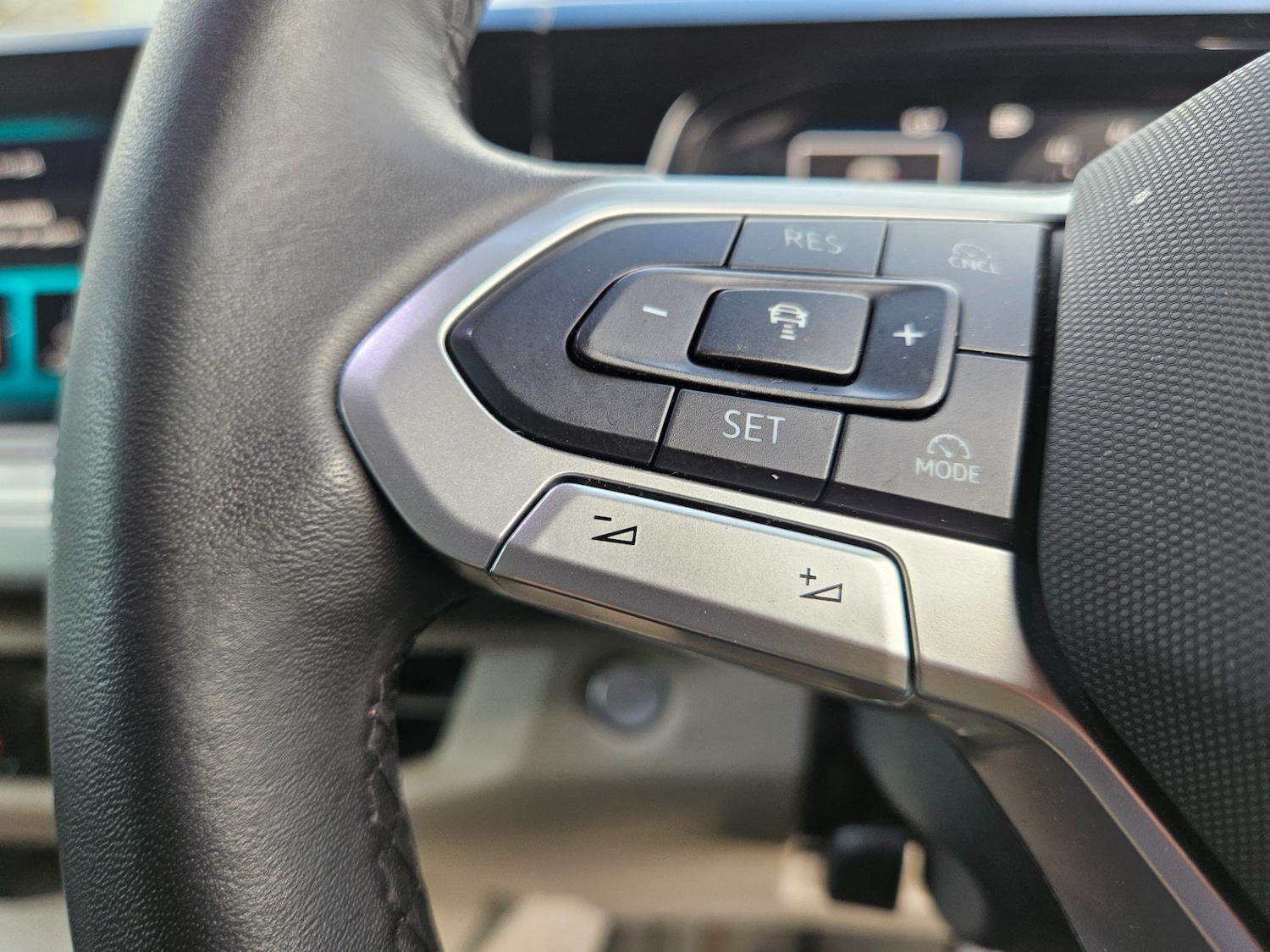 Used Volkswagen Multivan 2025 for sale - 77663519: Photo 24