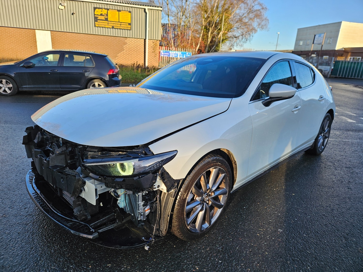 Used Mazda Mazda3 2025 for sale - 76780078: Photo 4