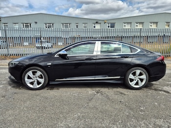 Used Vauxhall Insignia 2019 for sale - 79344044: Photo
