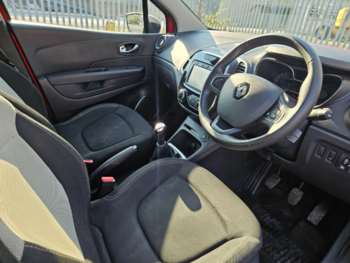 Used Renault Captur 2018 for sale - 74330387: Photo