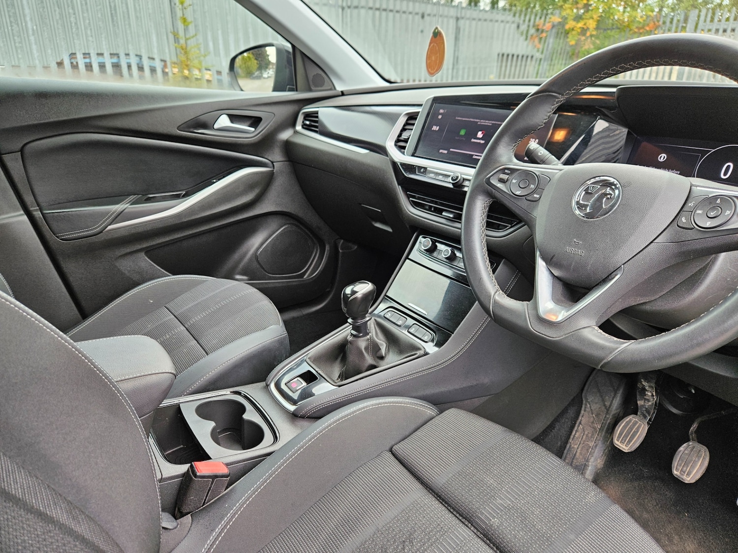 Used Vauxhall Grandland 2023 for sale - 76144328: Photo 3