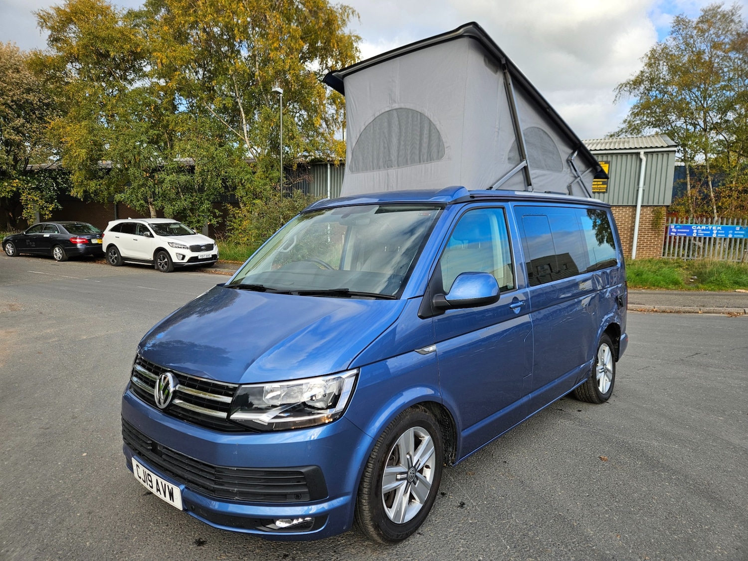 Used Volkswagen California 2019 for sale - 76344287: Photo 2