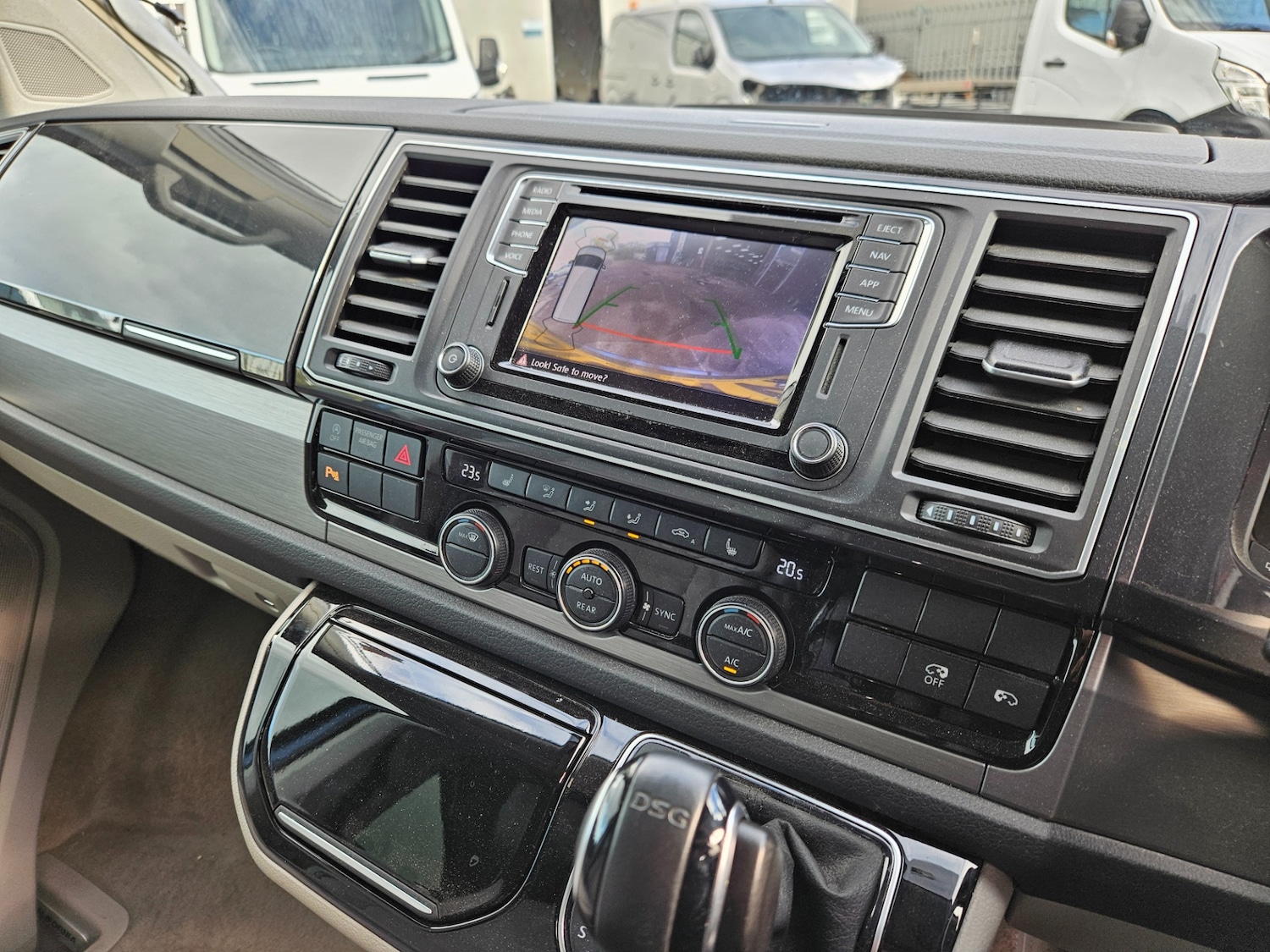 Used Volkswagen California 2019 for sale - 76344287: Photo 25