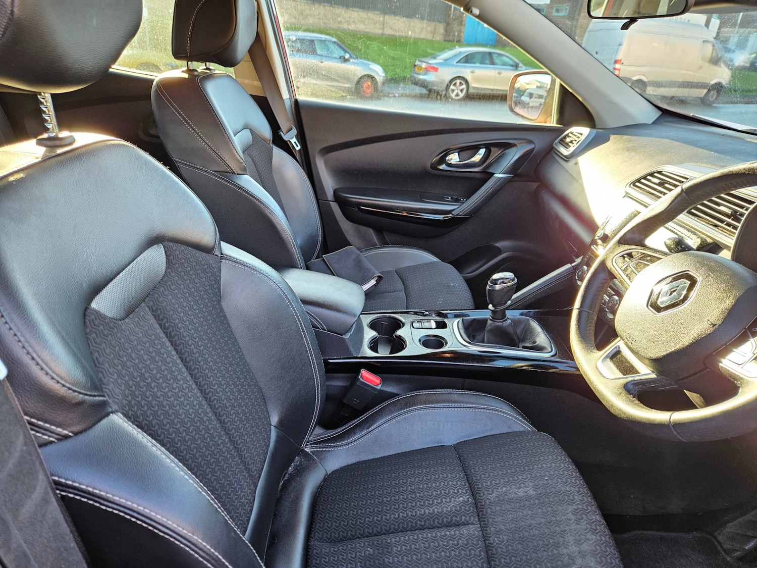 Used Renault Kadjar 2018 for sale - 76777699: Photo 5