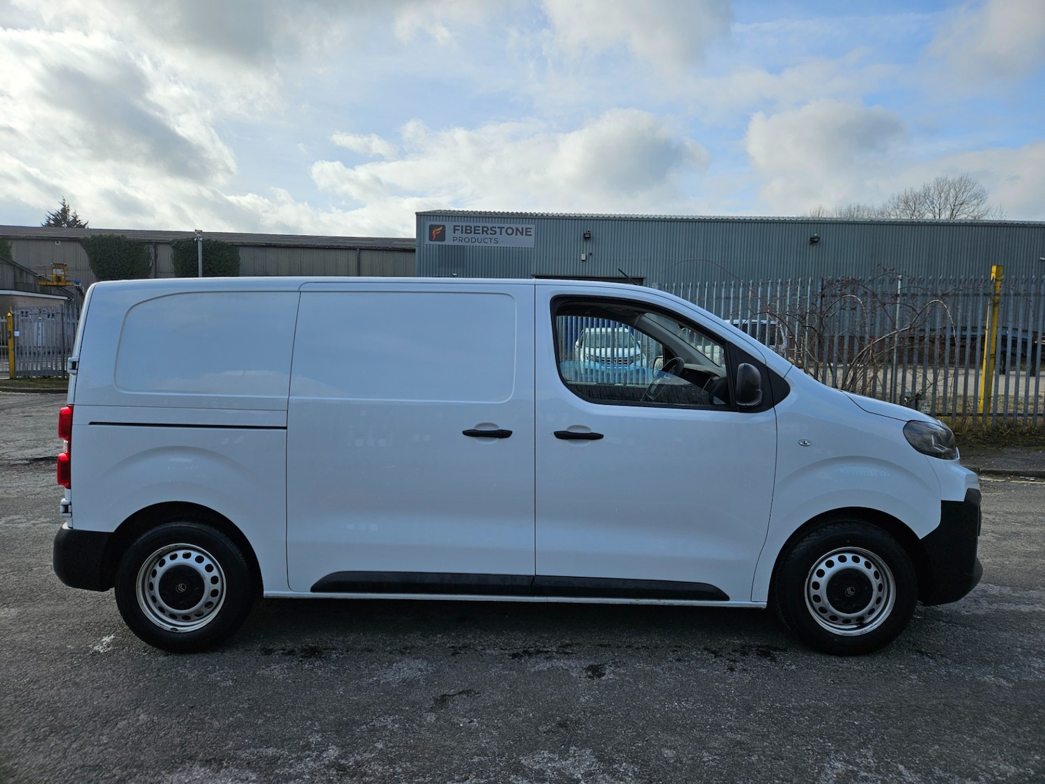 Used Citroen Dispatch 2024 for sale - 77663559: Photo 4