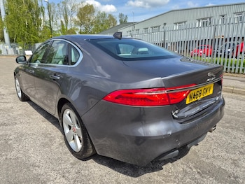 Used Jaguar XF 2019 for sale - 78523430: Photo