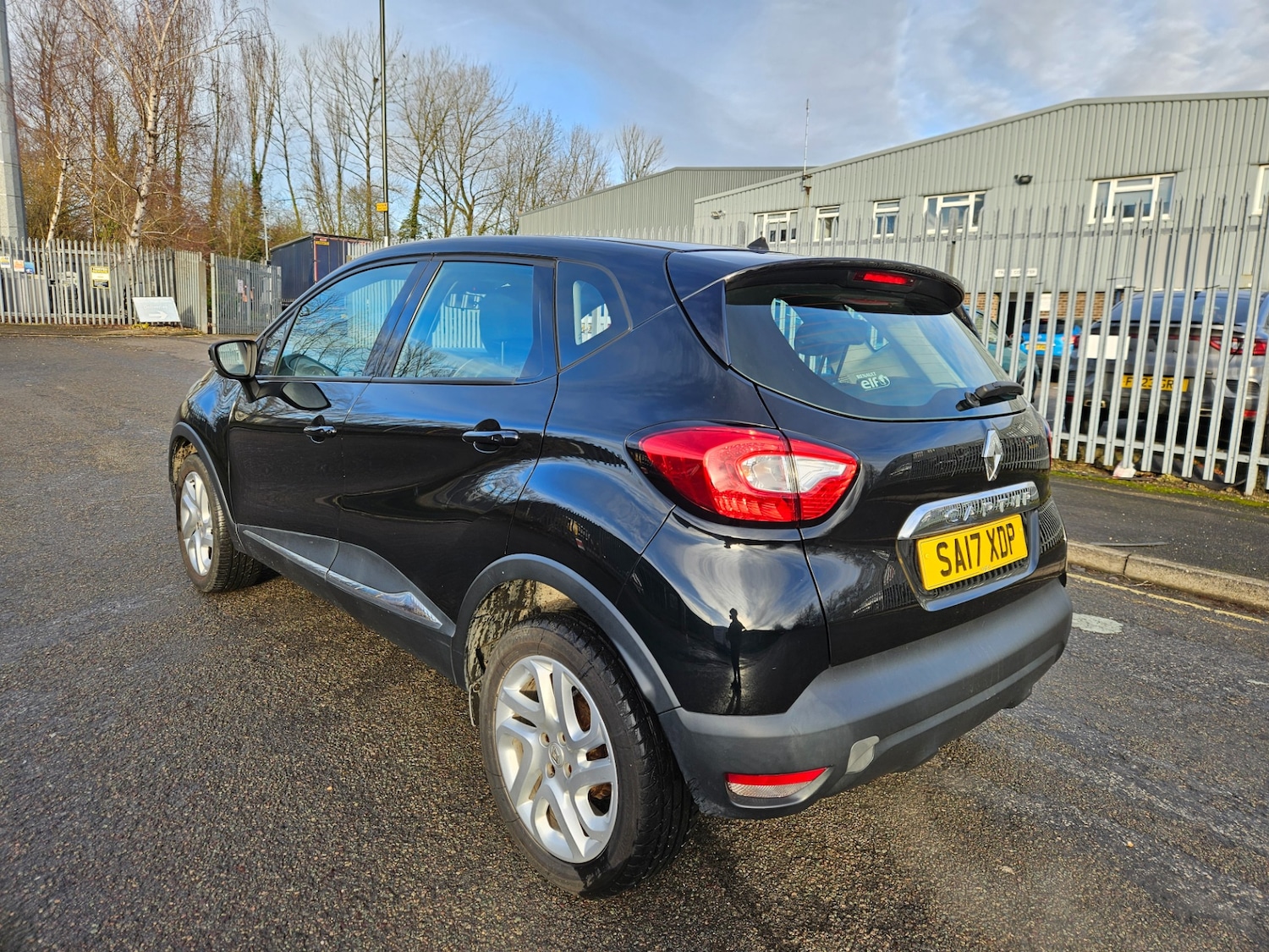 Used Renault Captur 2017 for sale - 76960327: Photo 10
