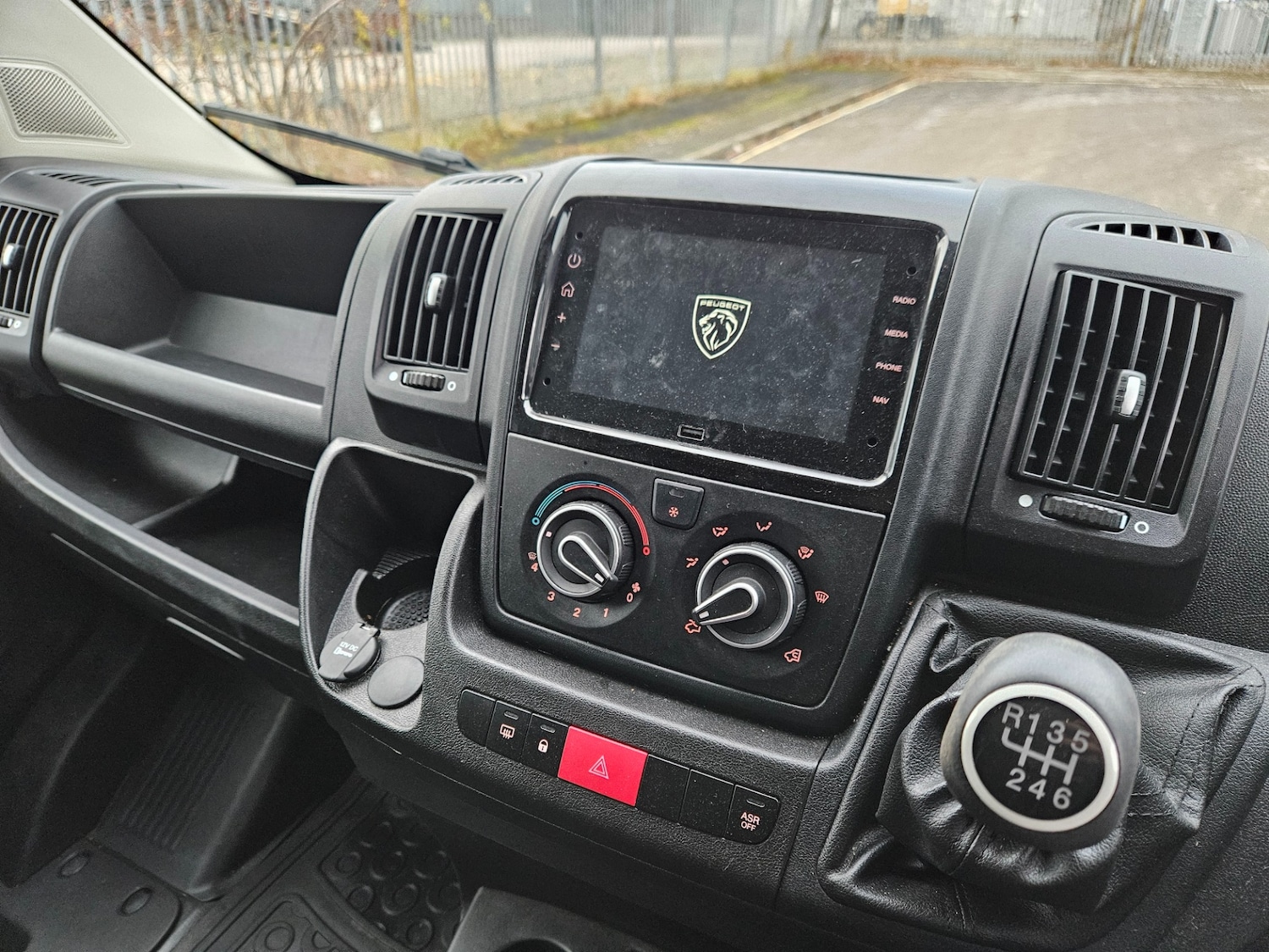 Used Peugeot Boxer 2024 for sale - 76835008: Photo 19