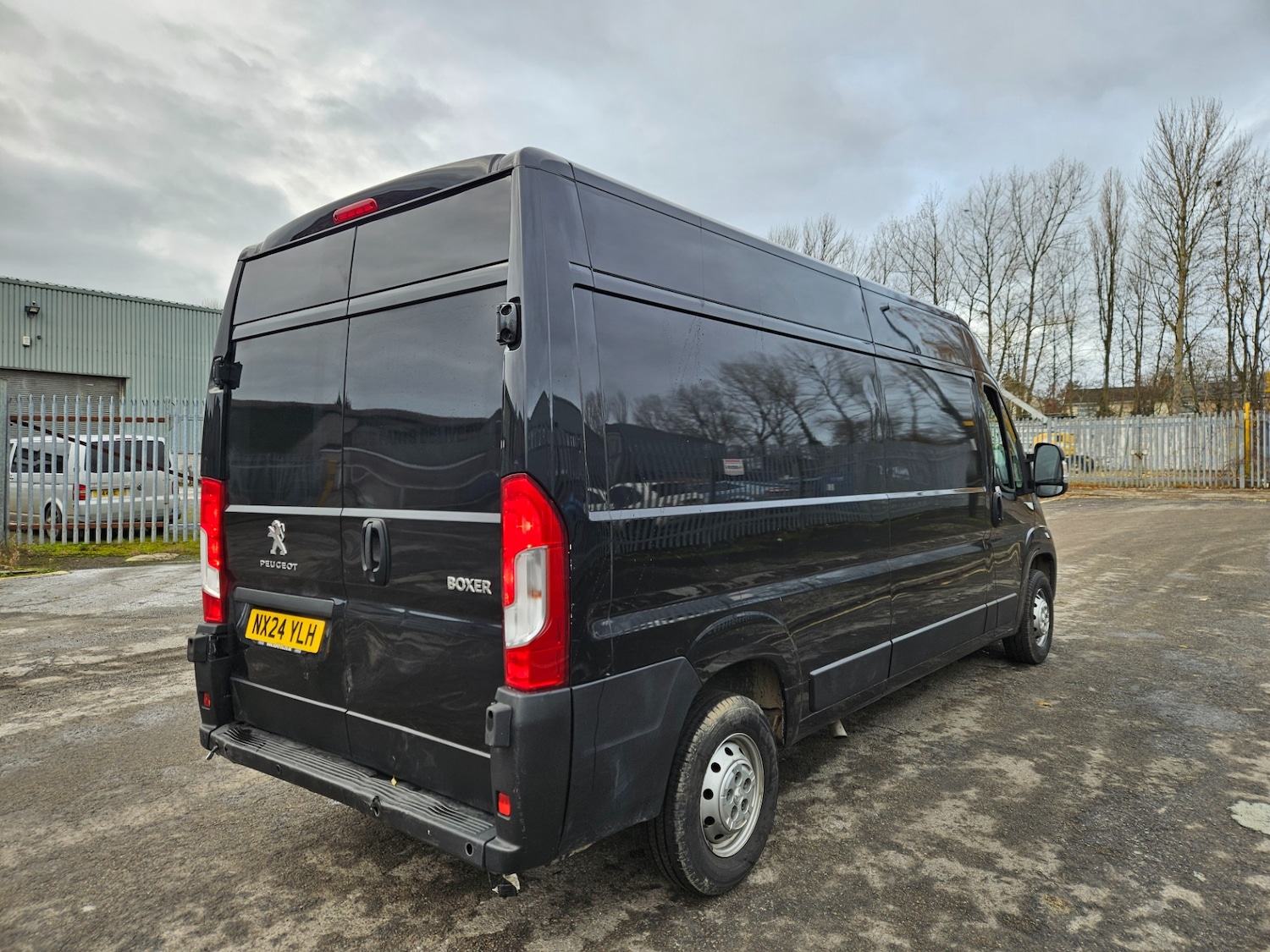 Used Peugeot Boxer 2024 for sale - 76835008: Photo 5