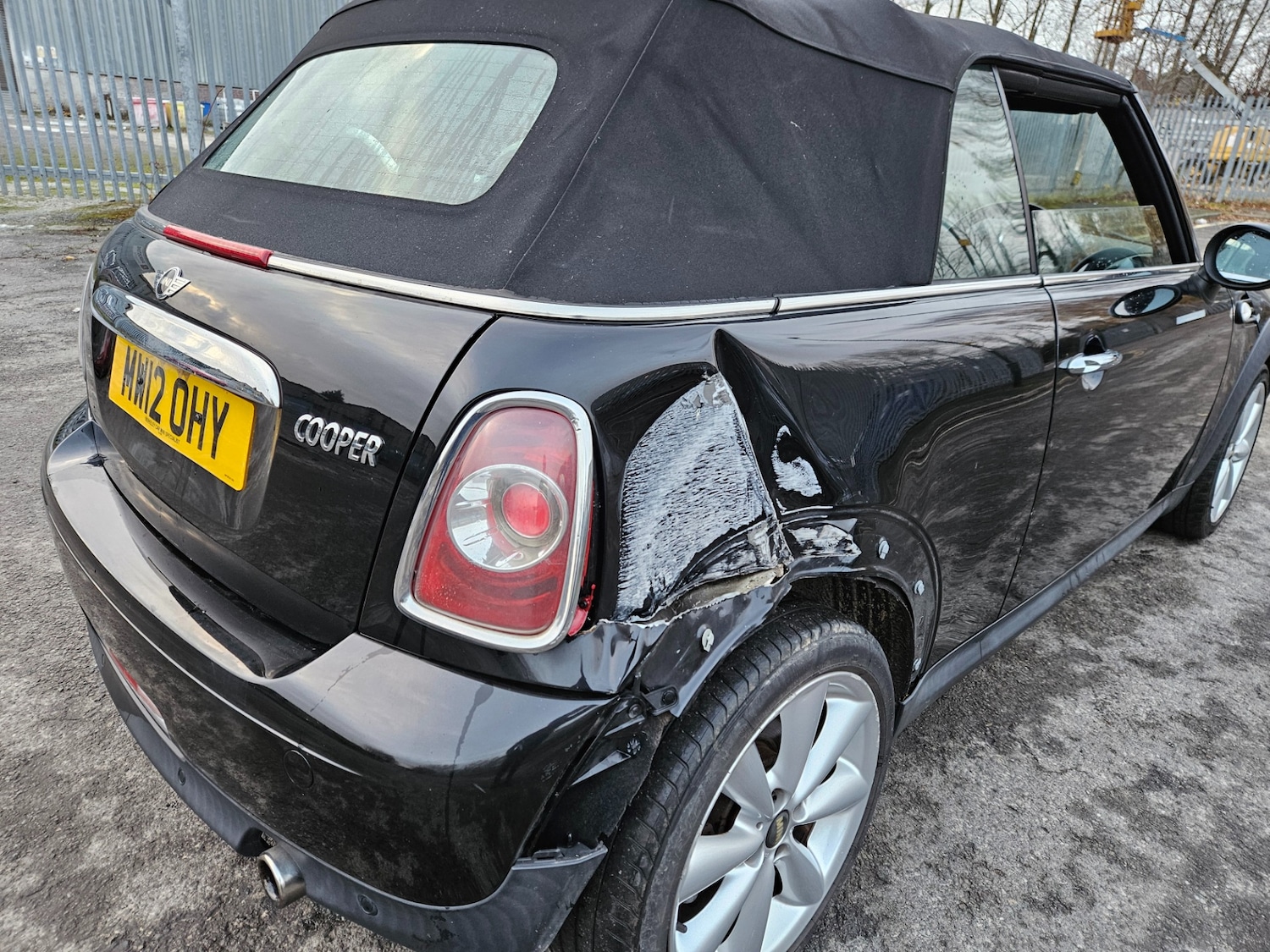 Used MINI Convertible 2012 for sale - 76835055: Photo 13