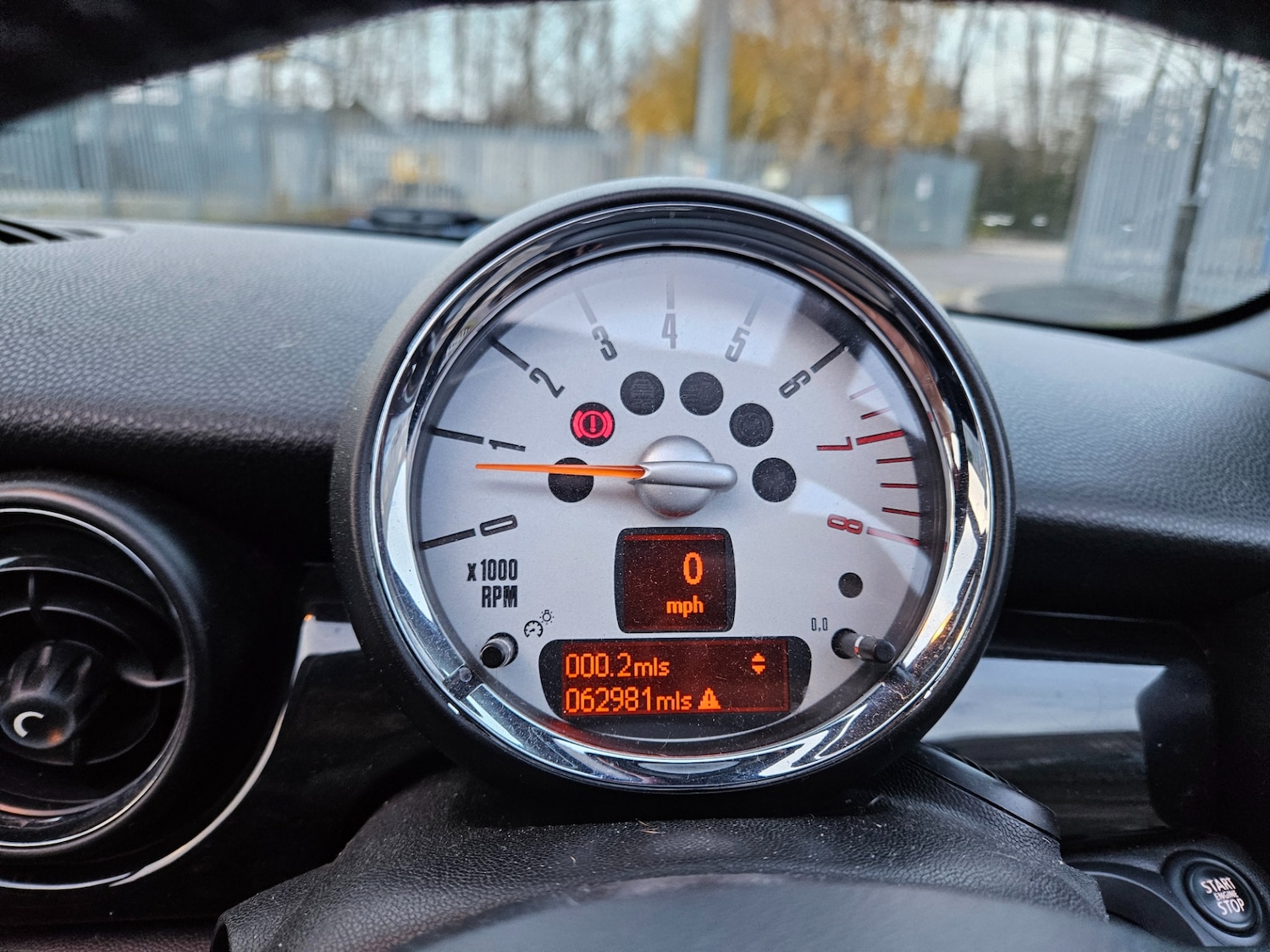 Used MINI Convertible 2012 for sale - 76835055: Photo 15