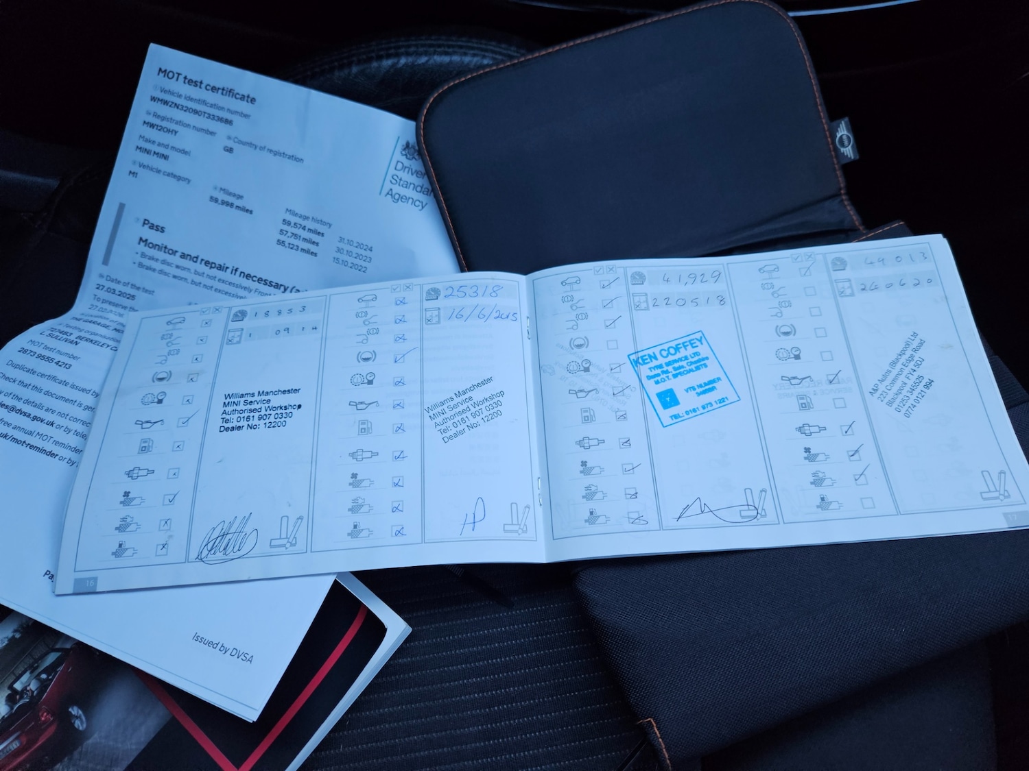 Used MINI Convertible 2012 for sale - 76835055: Photo 16