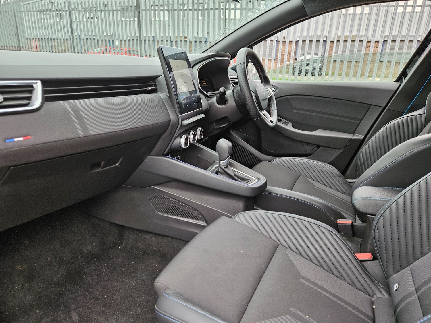 Used Renault Clio 2025 for sale - 77689198: Photo 7