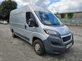 Used Peugeot Boxer 2018 for sale - 75262123: Photo