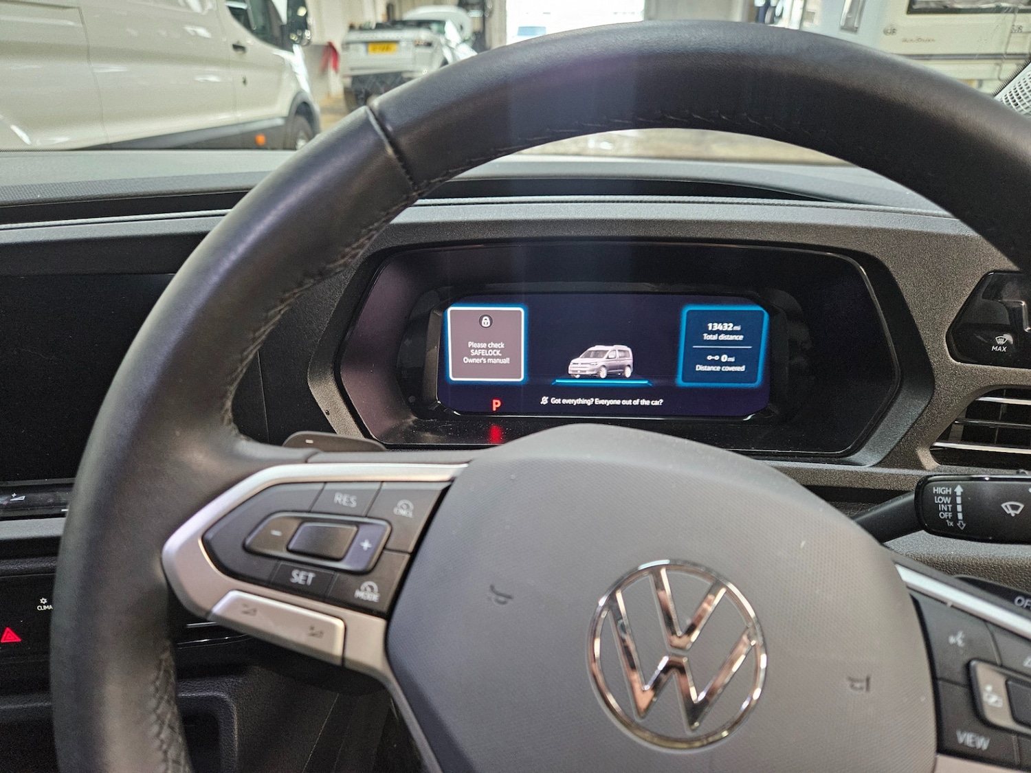 Used Volkswagen Caddy Maxi 2025 for sale - 77663547: Photo 26