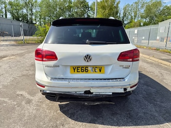 Used Volkswagen Touareg 2016 for sale - 78995092: Photo