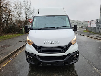Used Iveco Daily 2023 for sale - 77284115: Photo
