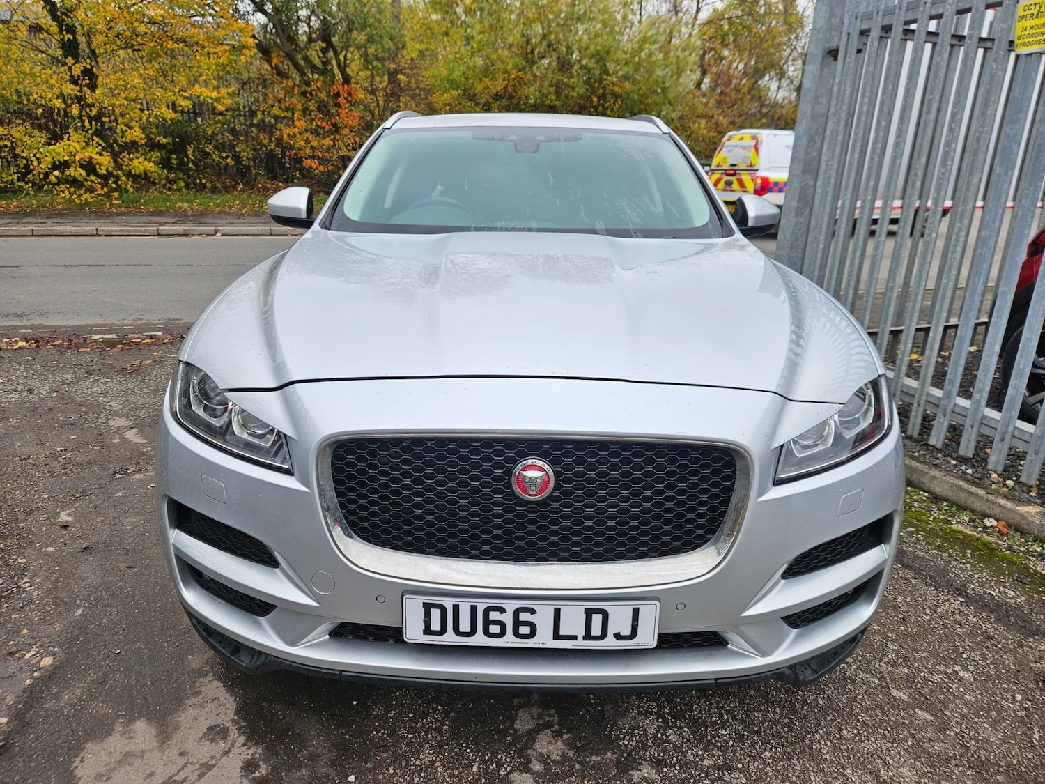 Used Jaguar F-Pace 2016 for sale - 76450644: Photo 9