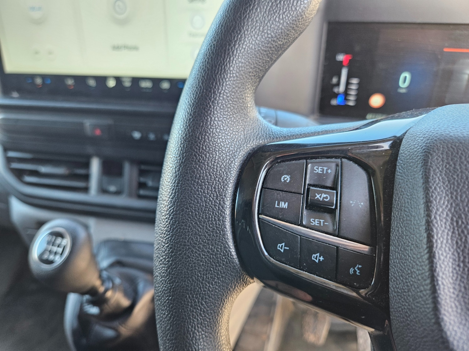 Used Ford Transit Custom 2024 for sale - 77950710: Photo 17