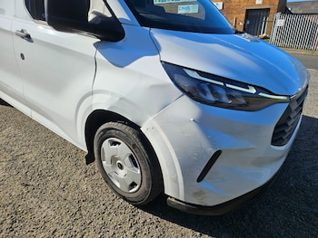 Used Ford Transit Custom 2024 for sale - 77950710: Photo