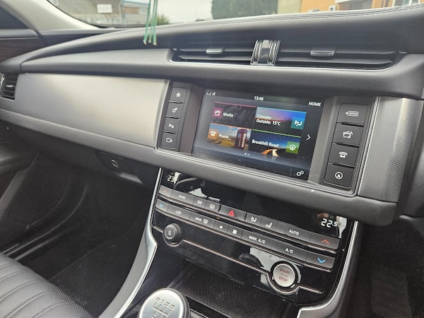 Used Jaguar XF 2018 for sale - 76265319: Photo 22