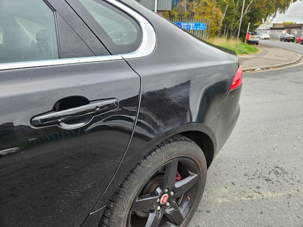 Used Jaguar XF 2018 for sale - 76265319: Photo 8