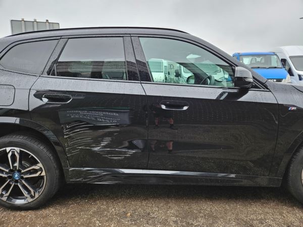 Used BMW iX1 2023 for sale - 76064727: Photo 9