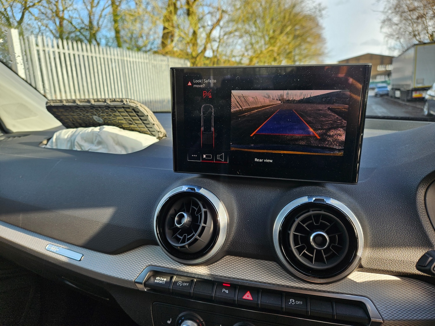 Used Audi Q2 2025 for sale - 78027845: Photo 18